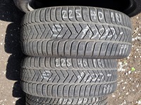 225/40 R18 92V zimní použité pneu PIRELLI WINTER SOTTO ZERO 3 (2)