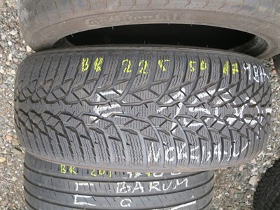 225/50 R17 98H zimní použitá pneu NOKIAN WR D4
