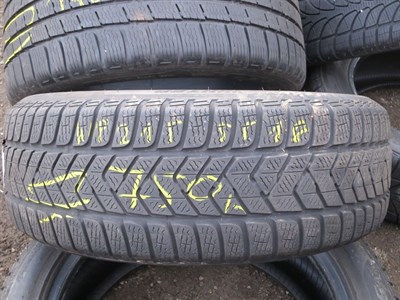 215/55 R18 95H zimní použité pneu PIRELLI WINTER SOTTO ZERO 3