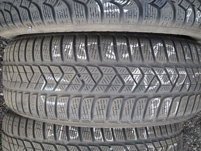 215/55 R17 98V zimní použité pneu PIRELLI WINTER SOTTO ZERO 3 (1)