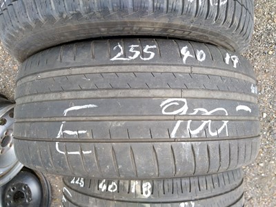 255/40 R19 100W letní použitá pneu MICHELIN PILOT SPORT 4