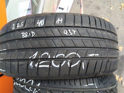 225/40 R19 93Y letní použitá pneu BRIDGESTONE TURANZA T005