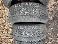 235/45 R18 98V zimní použité pneu HANKOOK WINTER Í CEPT EVO 2