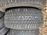 285/45 R21 111V zimní použité pneu BRIDGESTONE BLIZZAK LM001