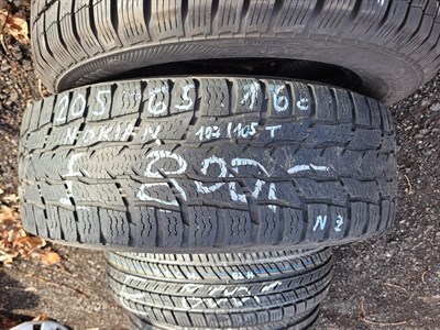 205/65 R16 C 107/105T zimní použitá pneu NOKIAN WR C3