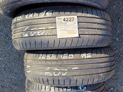 205/60 R16 96V letní použité pneu DUNLOP SPORT BLURESPONSE