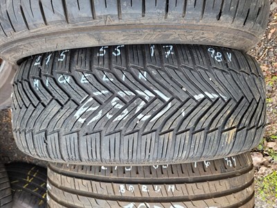 215/55 R17 98V zimní použitá pneu MICHELIN ALPIN 6